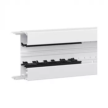 Hager BRN6517019016 donji dio profila kanala za parapet za ugradnju uređaja BRN 65x170mm, 2 m, bijeli