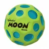 Waboba Moon Ball Martian – lopta koja visoko odskače od Zecton materijala, kraterasta tekstura, visina odskoka do 30 m