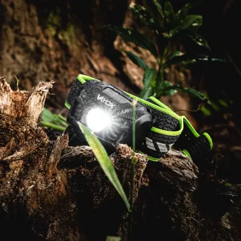 VAYOX VA0020 punjiva naglavna lampa, 170 lm, senzor pokreta, 1200 mAh, USB-C, IP66, crna