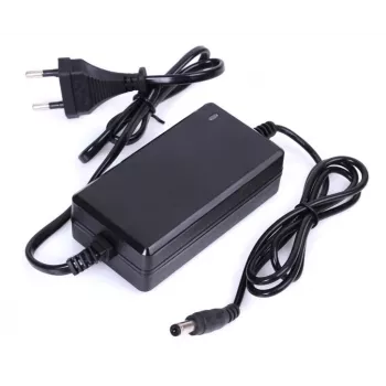DELTA sklopno napajanje 12V 2A 24W