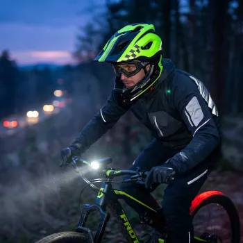 Vayox VA0421GM Enduro kaciga zelena, veličina M