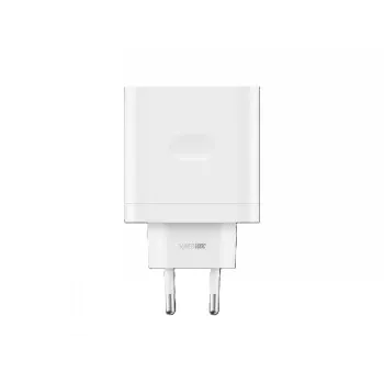 Realme 80W SUPERVOOC adapter