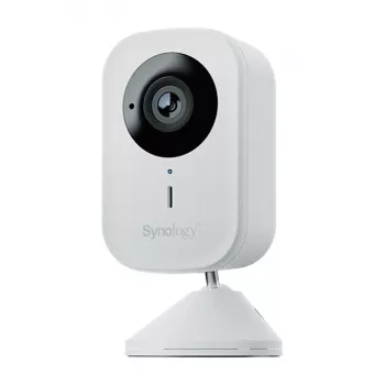 Synology CC410W 4MP AI Wi-Fi kockasta kamera s 360° panoramskim pogledom, dvosmjerni audio, IP67, PoE