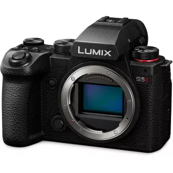 Panasonic Lumix DC-S5 Mark II sustavni fotoaparat s Lumix S 50mm f/1.8 objektivom - crni
