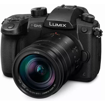 Panasonic Lumix DC-GH5LEG-K sustavni fotoaparat s Leica DG Vario-Elmarit 12-60mm f/2.8-4 ASPH. POWER O.I.S. objektivom, 20.3MP Micro Four Thirds, 4K 60p video, 5-osni Dual I.S. 2, Wi-Fi/Bluetooth, otpornost na prskanje/mraz, crni
