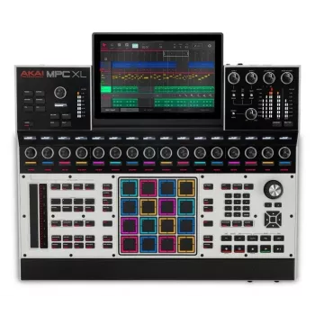 AKAI MPC XL samostalna sampler i sekvencer radna stanica