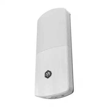 MikroTik FTC21-UPS optički na bakreni medijski konverter s integriranim UPS-om, 1x Gigabit Ethernet, 1x SFP, pasivni PoE, rezervno napajanje baterijom, zidna montaža