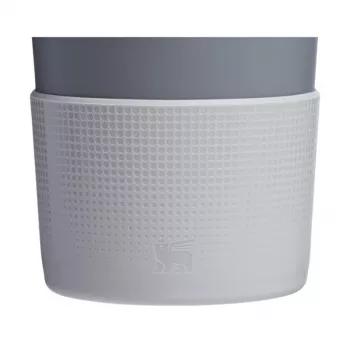 STANLEY set od 2 zaštitne navlake i poklopca za slamku za termo šalicu 0,89L/0,59L The Quencher Boot + Straw Topper svijetlosivi