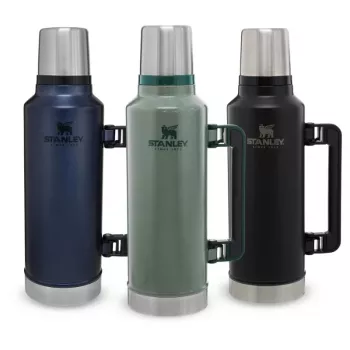 STANLEY termo boca The Legendary Classic Bottle 1,9L mat crna