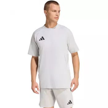 Muška adidas Tiro 26 Travel Tee majica svijetlosiva KD1120 XL