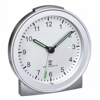 TFA Dostmann 60.1517.54 radio budilica analogna srebrna