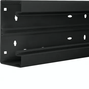 Hager BR6513019011 donji dio kanala za kabele 2000 mm x 130 mm crni