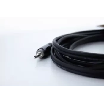 Cordial 14865 audio Y-adapter kabel 3,5 mm stereo na 2x 6,3 mm mono 5 m crni