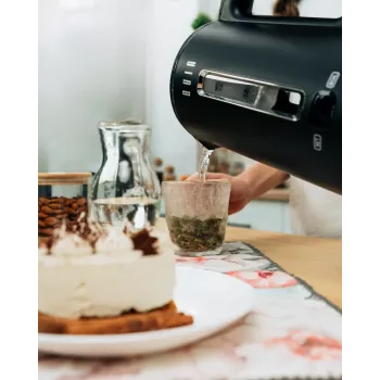 QUIN KTL-202 električno kuhalo za vodu, 1,5 L, crno
