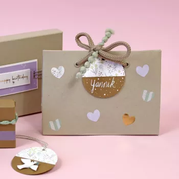 Artoz Paper Gift Tags Brown White Hangtag Set Kraft Round 6.5 cm 6 pcs (144500-255)