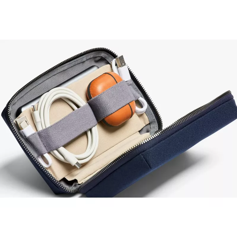 Bellroy Tech Kit Compact, navy