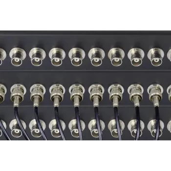 Renkforce RF-4541184 19 inch 1U BNC patch panel za montažu u ormar, 16 portova, crni