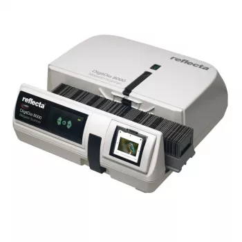 Reflecta DigitDia 8000 slide magazine scanner, up to 10,000 DPI, 4.2 Dmax